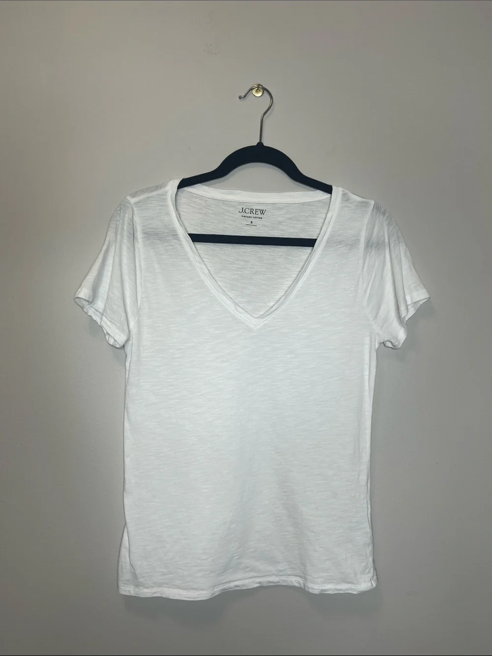 J. Crew Vintage Cotton V Neck Short Sleeve Classic Tee size Small